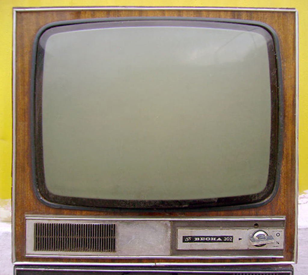 Телевизор выпуска 2023. Телевизор Рубин 302.